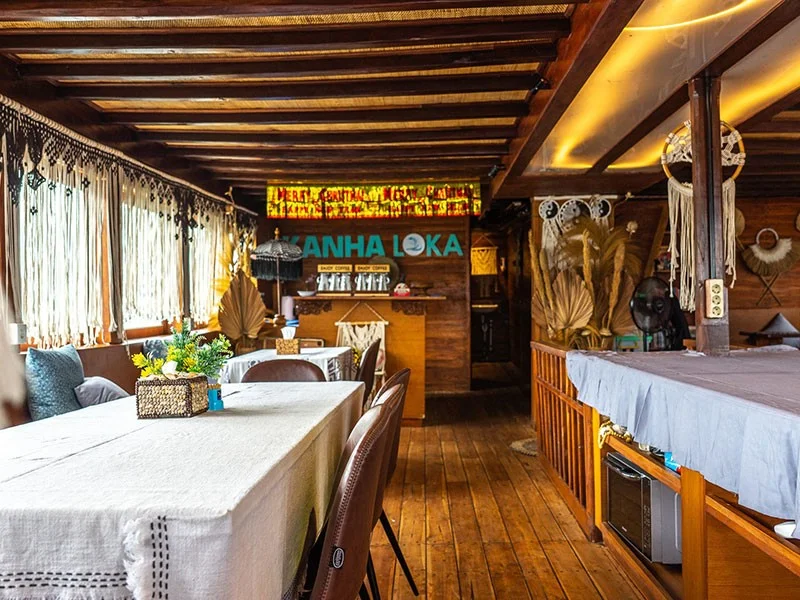 Kanha Loka Phinisi - Luxury Phinisi Komodo Charter 2026